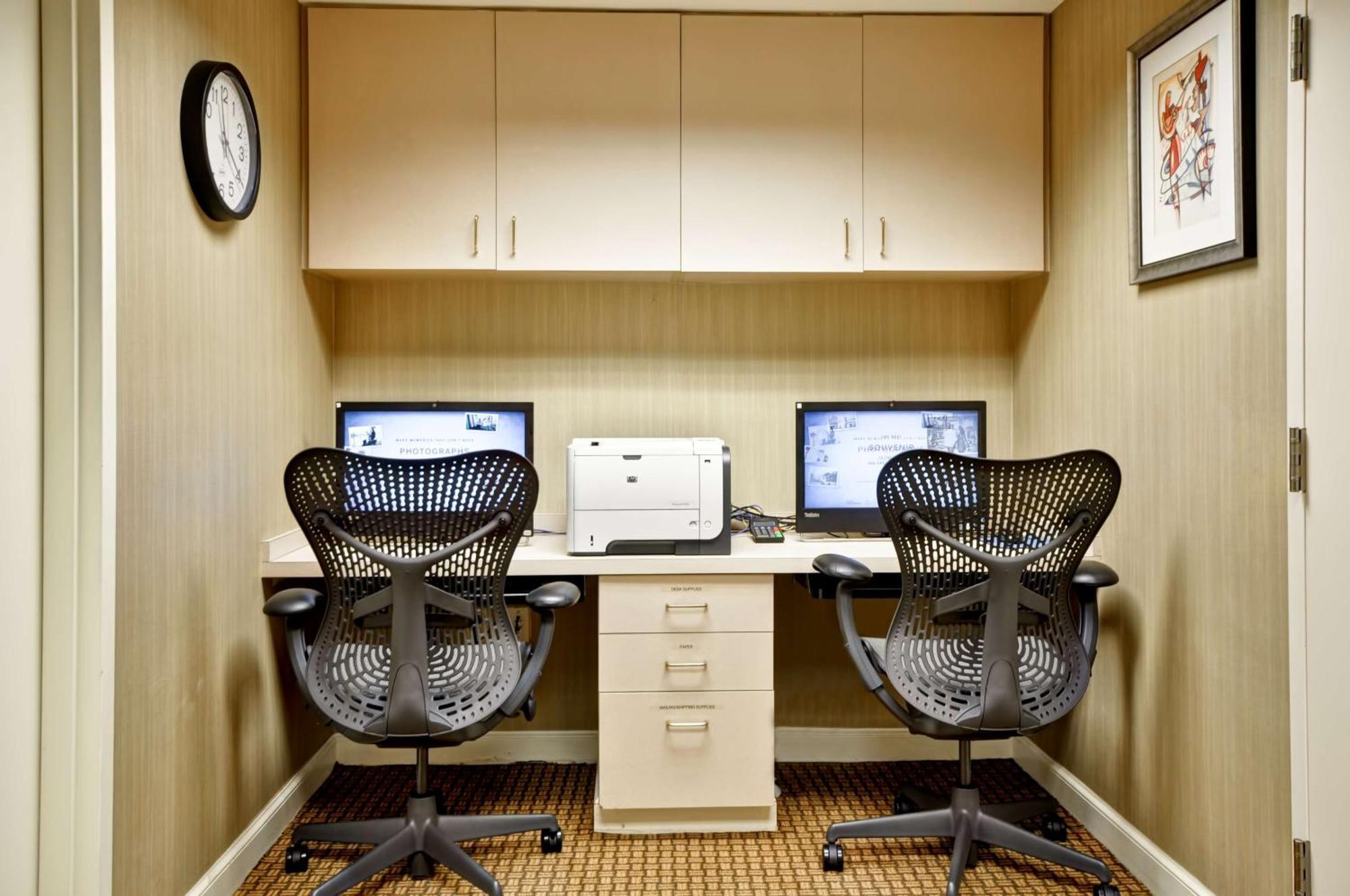 Hilton Garden Inn Tampa North Temple Terrace Εξωτερικό φωτογραφία